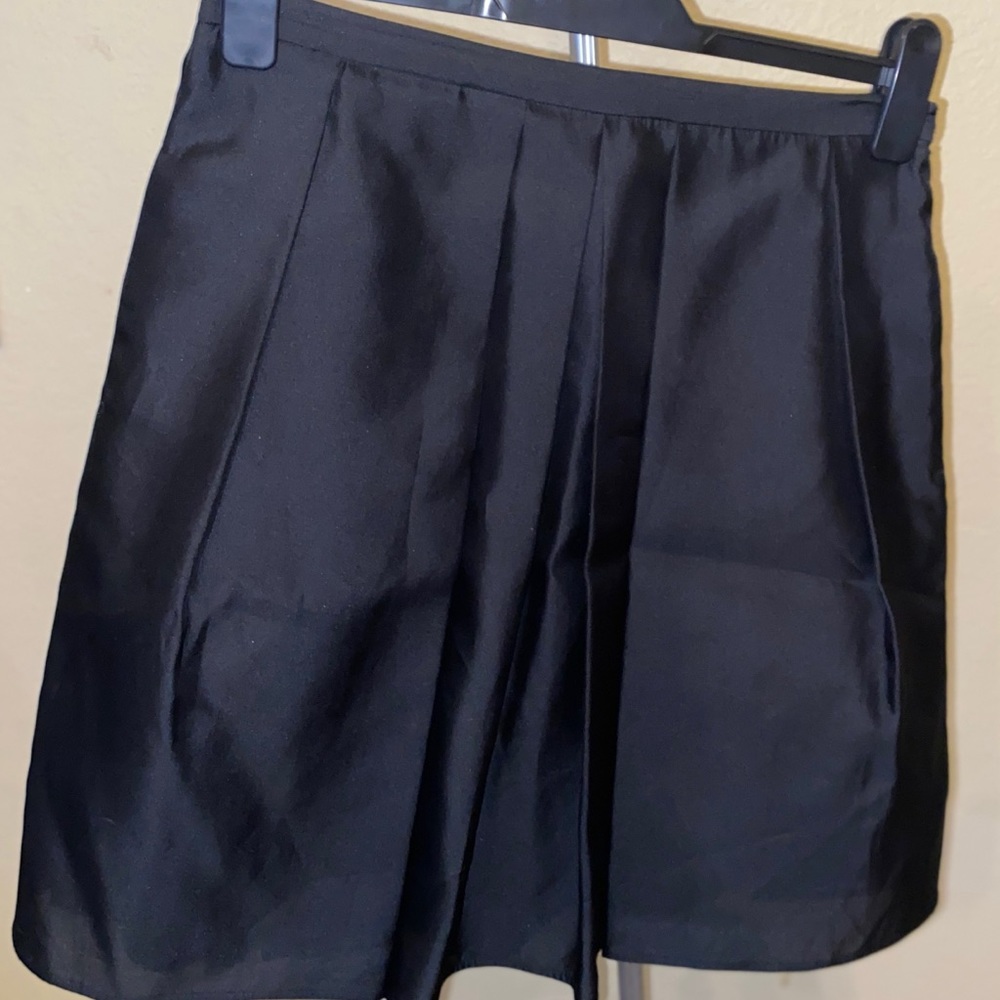 Burberry Women’s Black Pleated Silk Blend Skirt